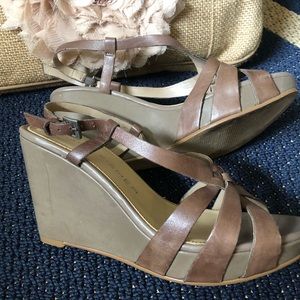 Marc Fisher wedges